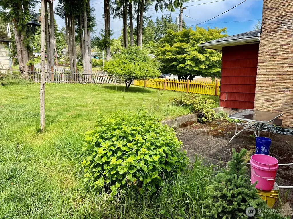 708 Olson Road Longview WA 98632