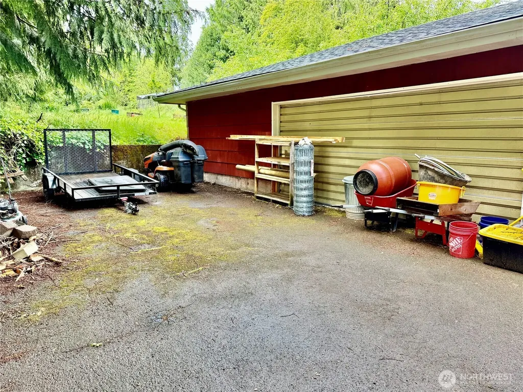 708 Olson Road Longview WA 98632