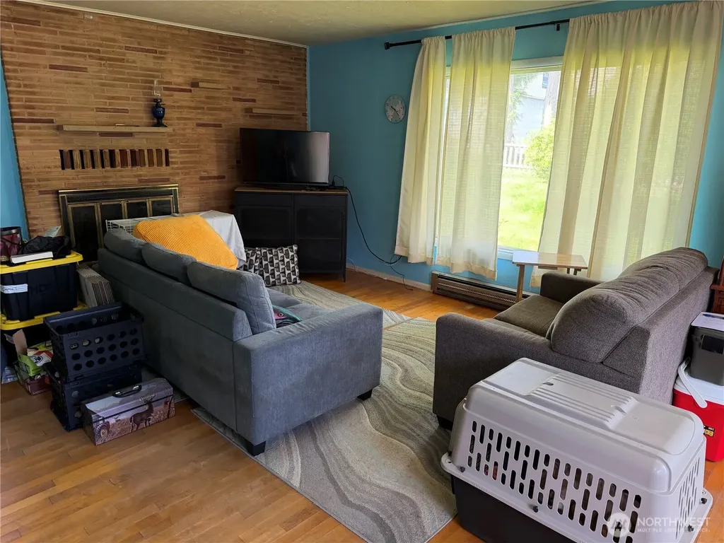 708 Olson Road Longview WA 98632