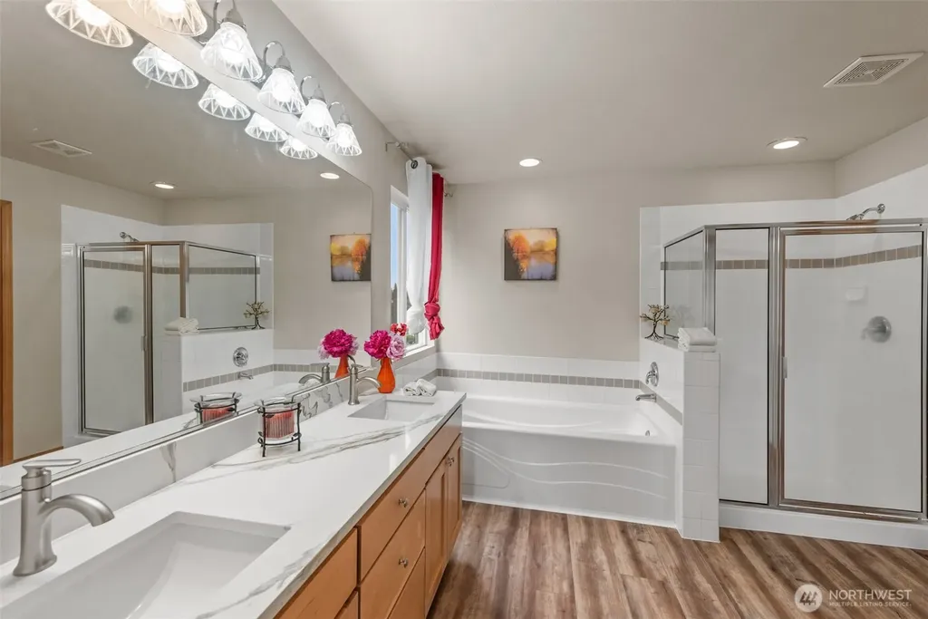 3416 207 Pl SW Lynnwood WA 98036
