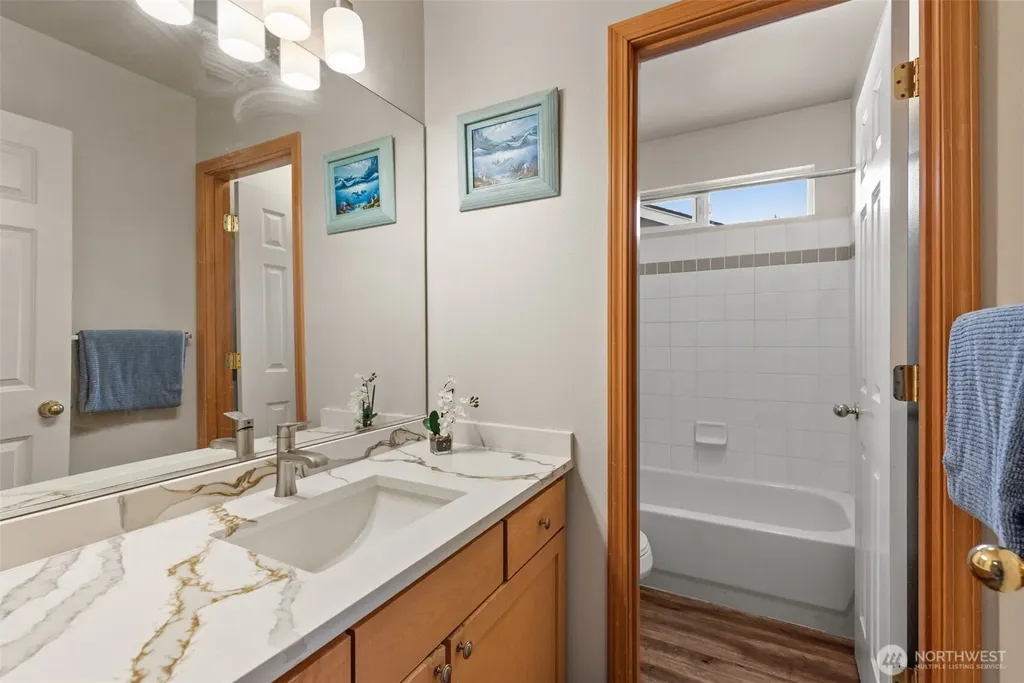 3416 207 Pl SW Lynnwood WA 98036