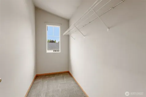 3416 207 Pl SW Lynnwood WA 98036