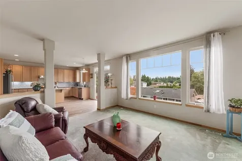 3416 207 Pl SW Lynnwood WA 98036