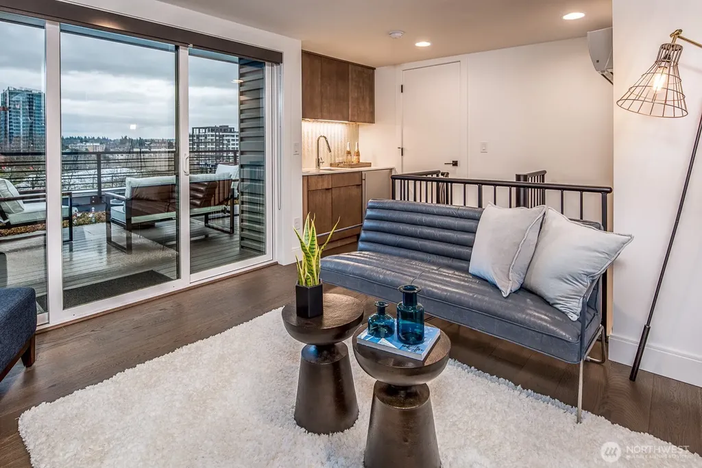 125 100th Avenue NE Bellevue WA 98004