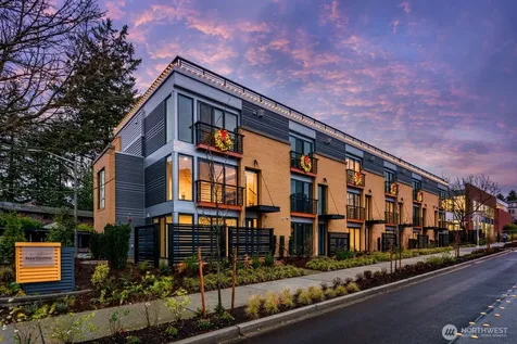 125 100th Avenue NE Bellevue WA 98004
