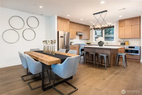 125 100th Avenue NE Bellevue WA 98004
