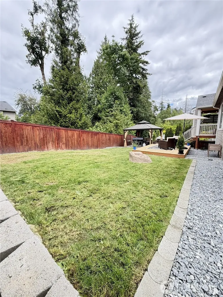 8831 27th St W Edgewood WA 98371