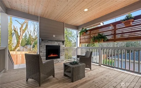 8831 27th St W Edgewood WA 98371
