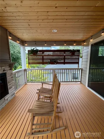 8831 27th St W Edgewood WA 98371