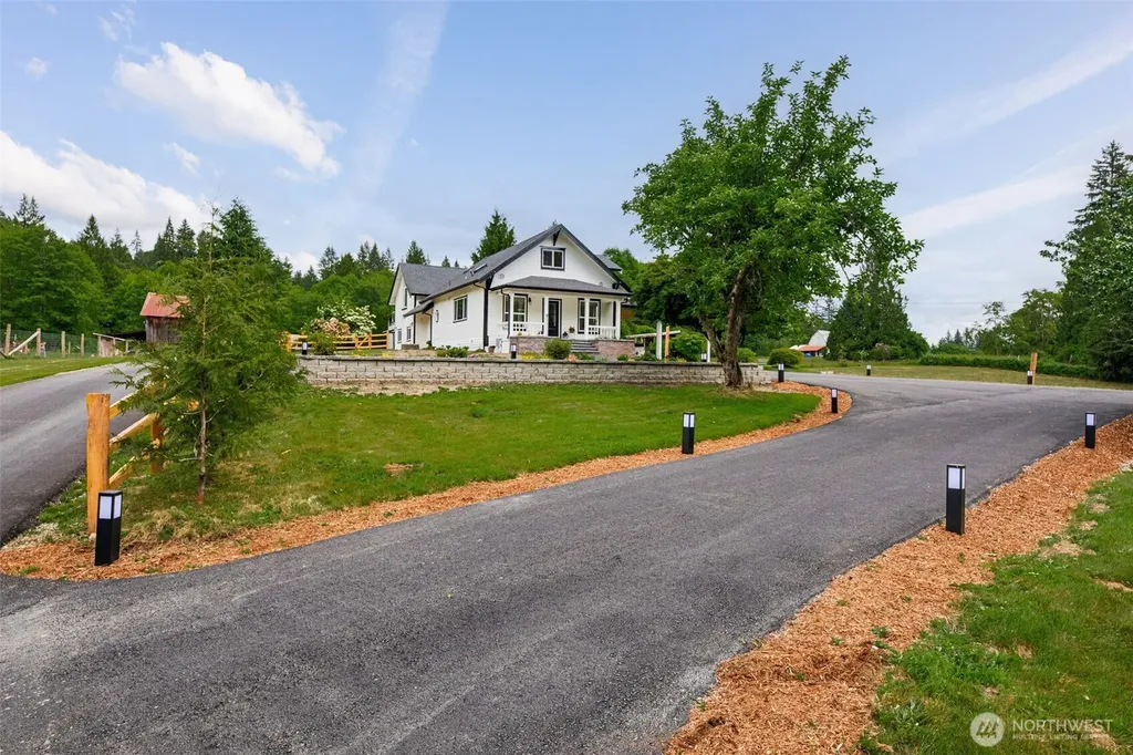 28415 State Route 9 NE Arlington WA 98223