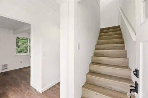28415 State Route 9 NE Arlington WA 98223