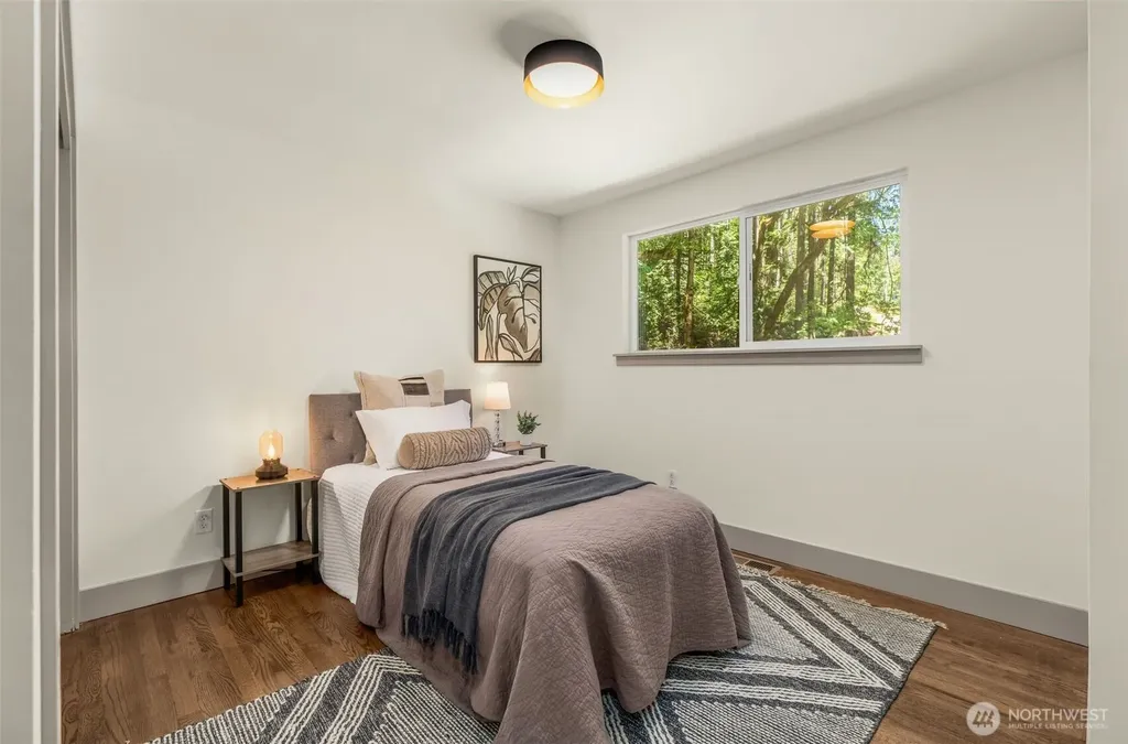 19035 SE 56th Street Issaquah WA 98027