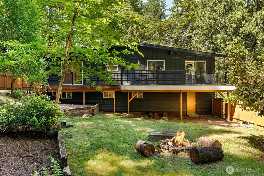 19035 SE 56th Street Issaquah WA 98027
