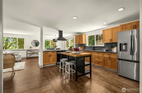 19035 SE 56th Street Issaquah WA 98027