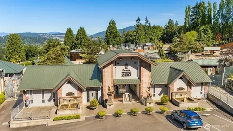19035 SE 56th Street Issaquah WA 98027