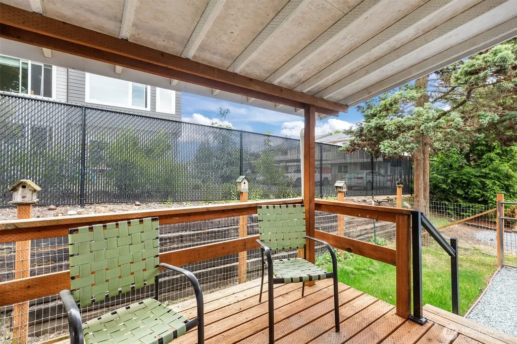 14322 Admiralty Way Lynnwood WA 98087