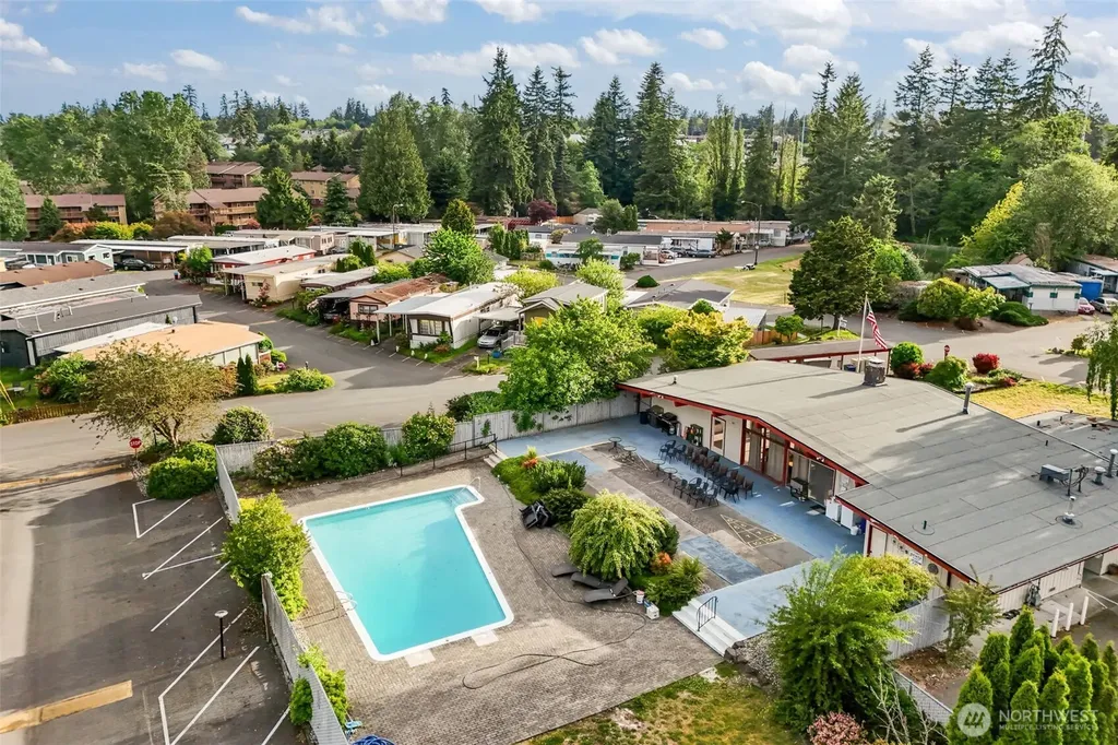 14322 Admiralty Way Lynnwood WA 98087