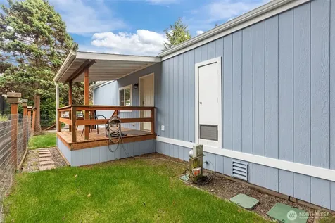 14322 Admiralty Way Lynnwood WA 98087