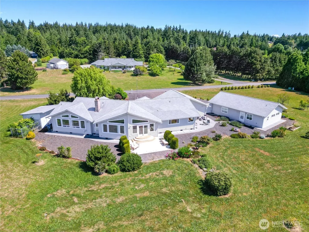 141 Kiwi Lane Sequim WA 98382