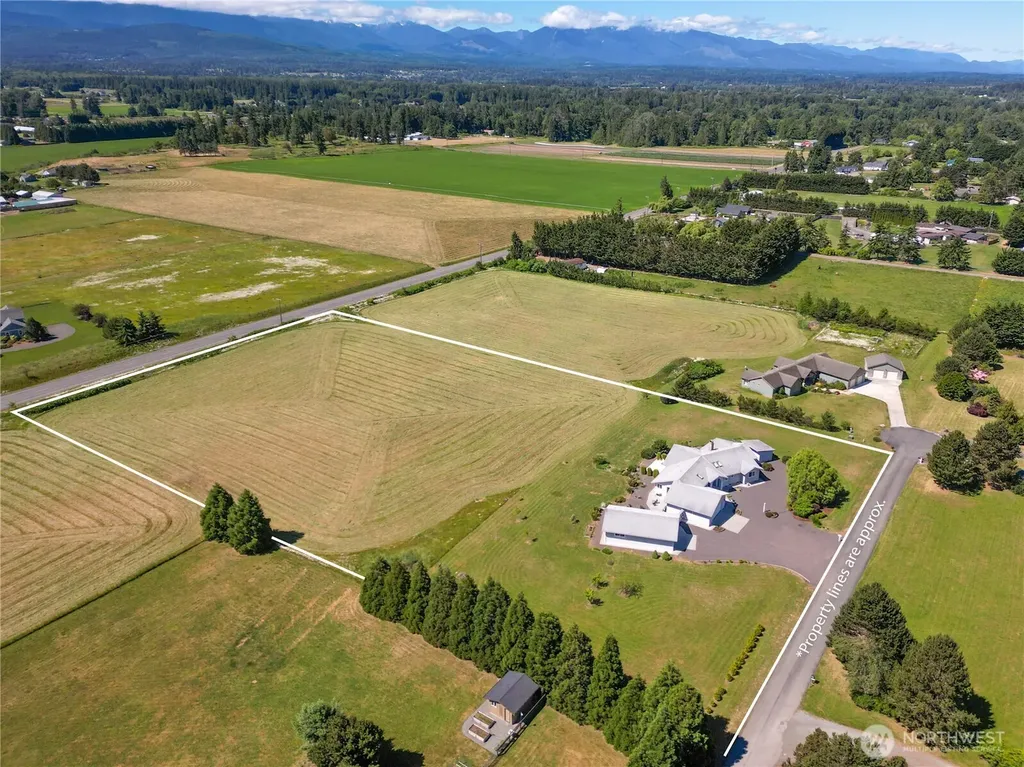141 Kiwi Lane Sequim WA 98382