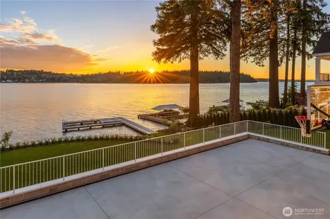6333 77th Avenue SE Mercer Island WA 98040