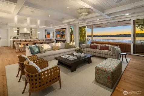 6333 77th Avenue SE Mercer Island WA 98040