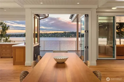 6333 77th Avenue SE Mercer Island WA 98040