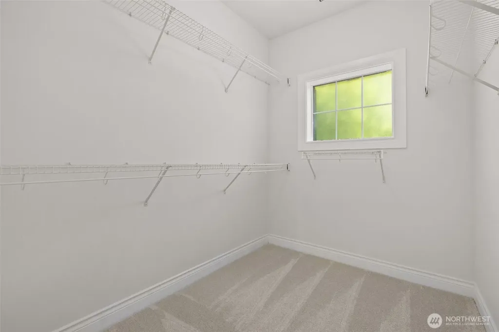 2575 NE Park Drive Issaquah WA 98029