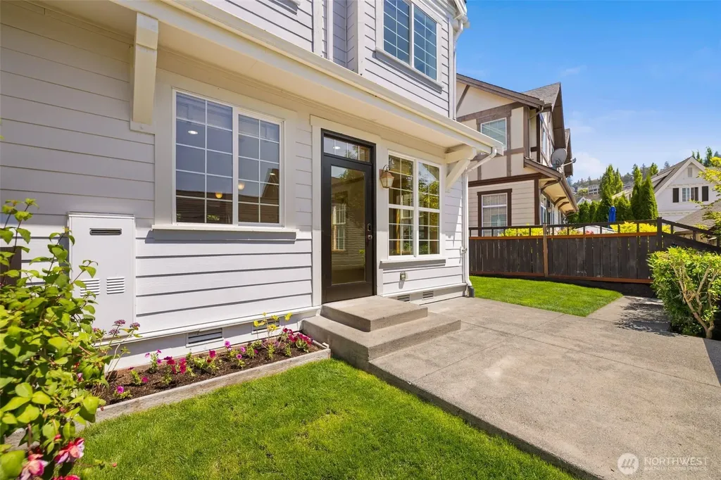 2575 NE Park Drive Issaquah WA 98029