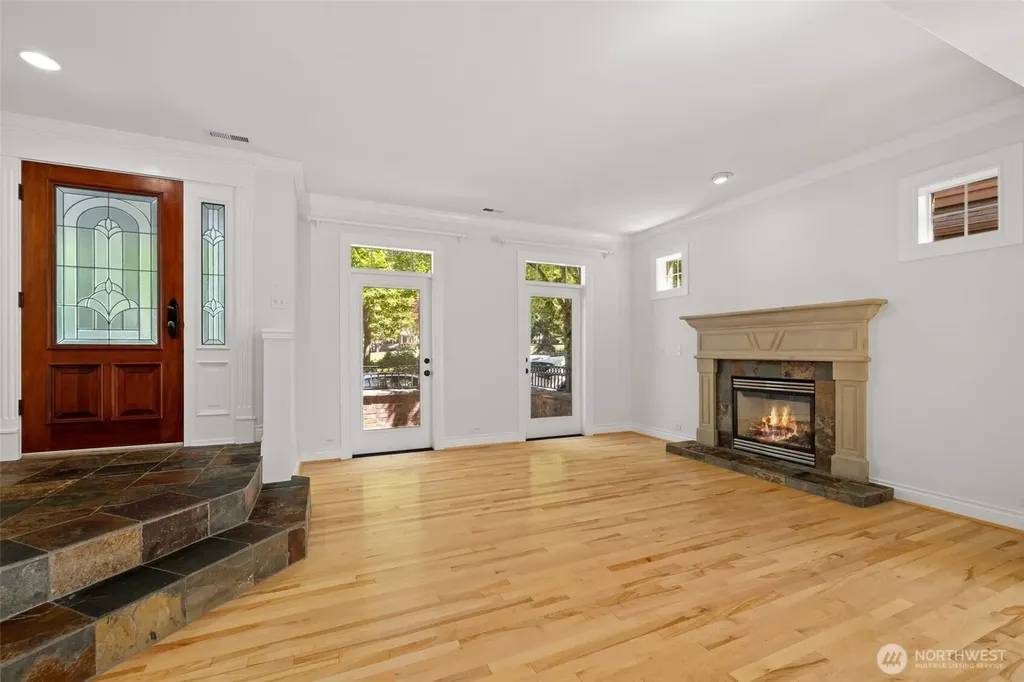 2575 NE Park Drive Issaquah WA 98029