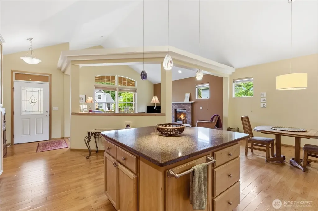 2653 NE Kevos Pond Poulsbo WA 98370