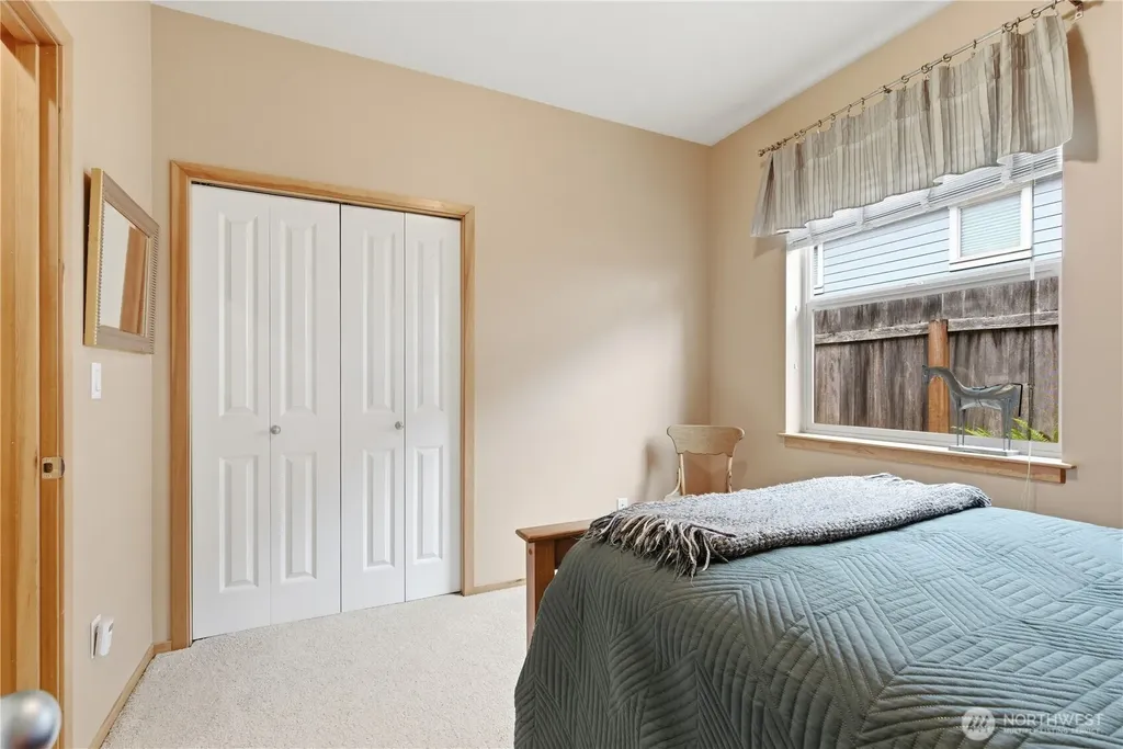 2653 NE Kevos Pond Poulsbo WA 98370