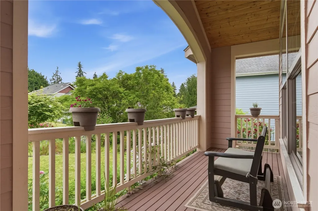 2653 NE Kevos Pond Poulsbo WA 98370
