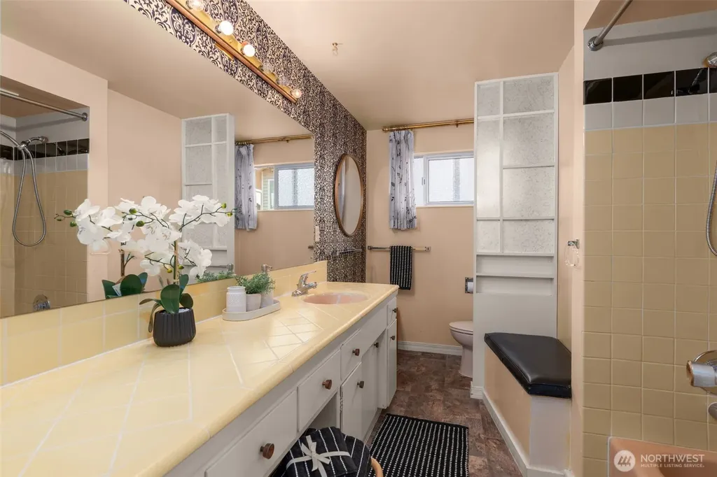 4331 136th Place SE Bellevue WA 98006