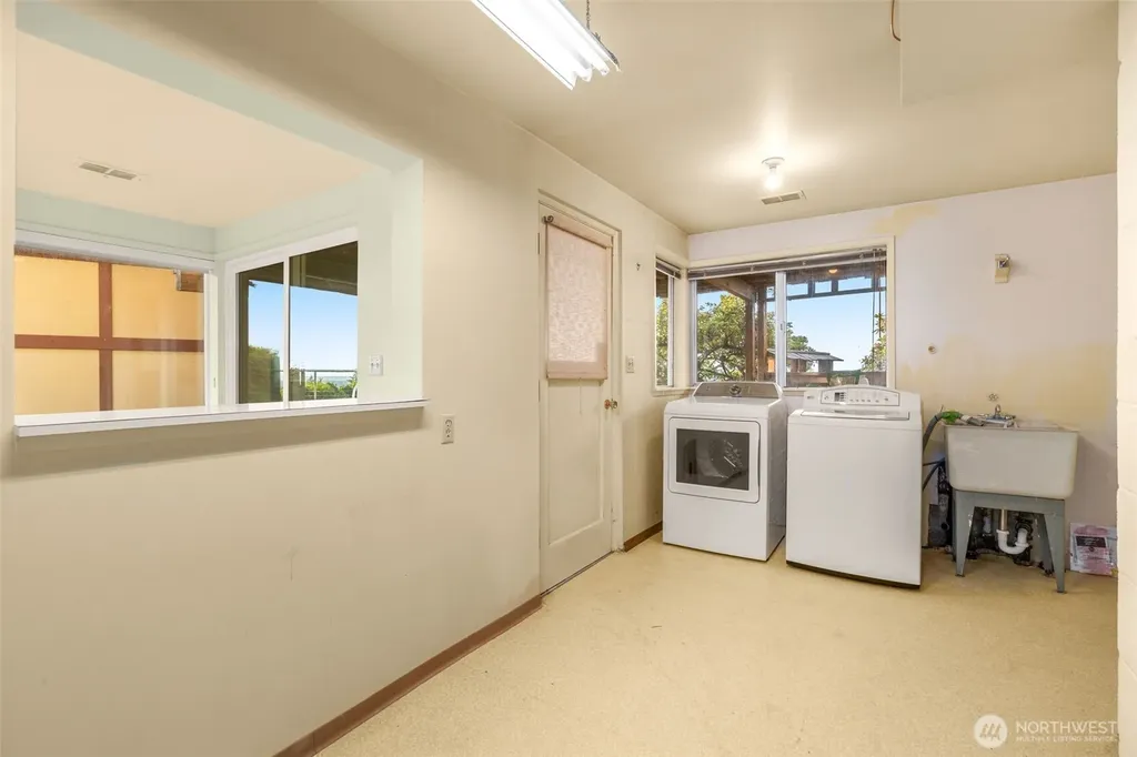 4331 136th Place SE Bellevue WA 98006