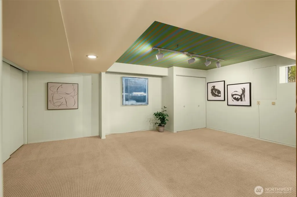 4331 136th Place SE Bellevue WA 98006