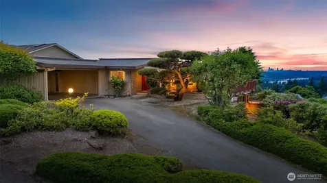 4331 136th Place SE Bellevue WA 98006