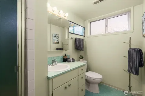 4331 136th Place SE Bellevue WA 98006