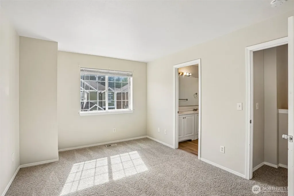 11522 7th Avenue Ct E Tacoma WA 98445