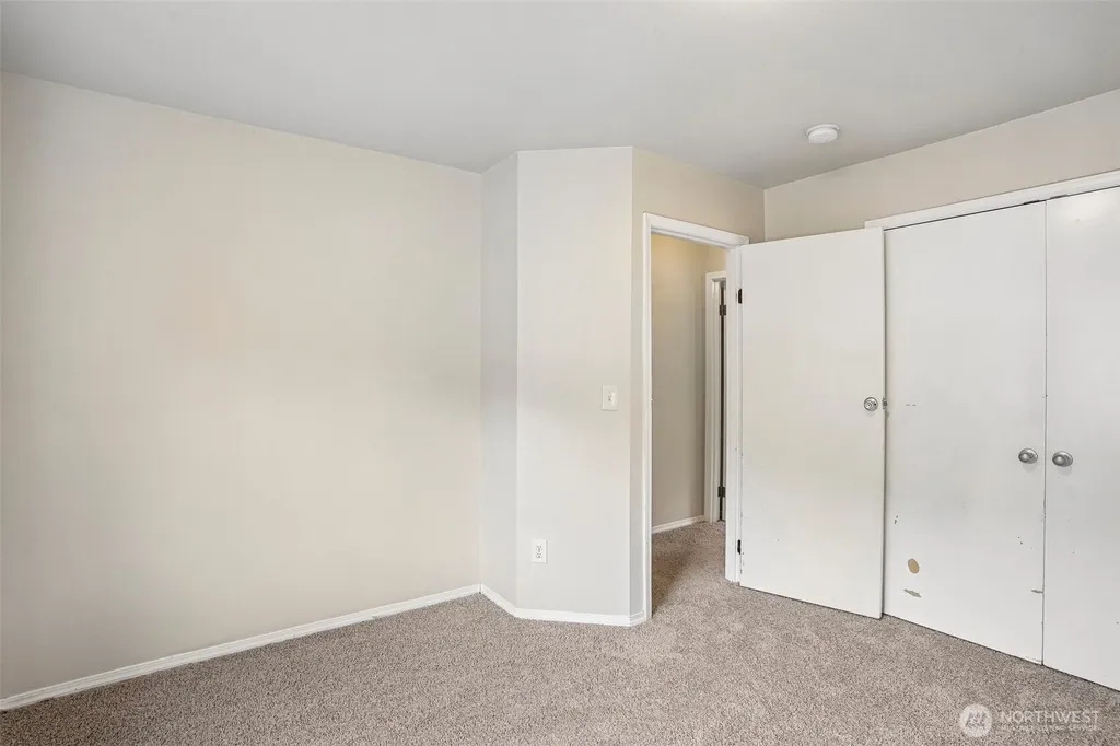 11522 7th Avenue Ct E Tacoma WA 98445