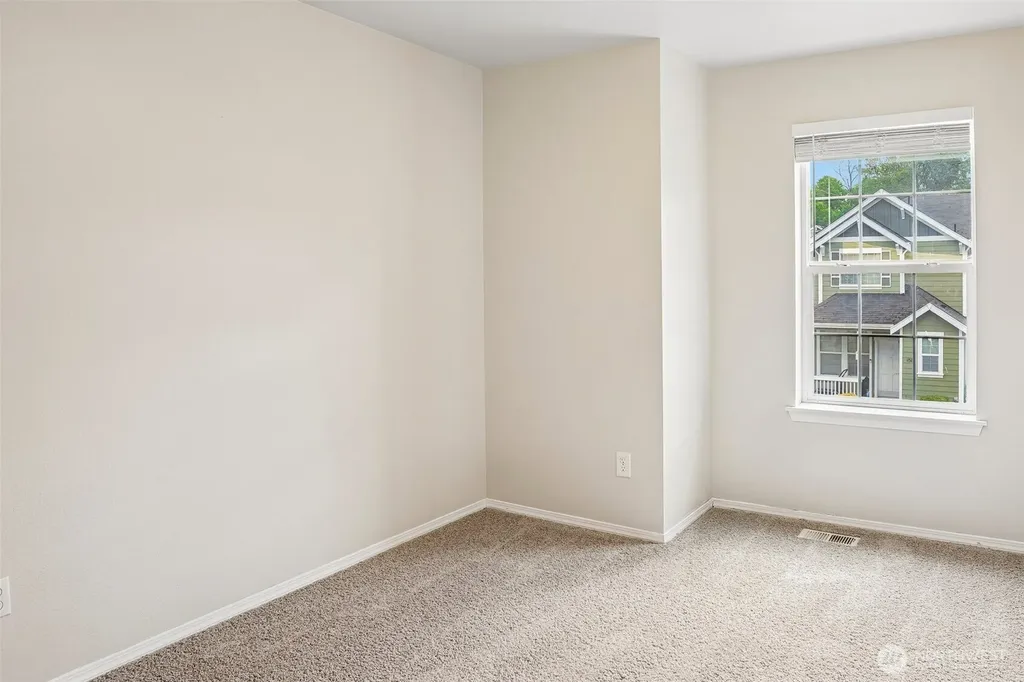 11522 7th Avenue Ct E Tacoma WA 98445