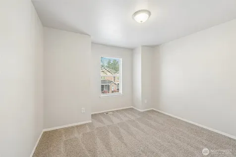 11522 7th Avenue Ct E Tacoma WA 98445