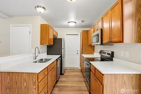 11522 7th Avenue Ct E Tacoma WA 98445