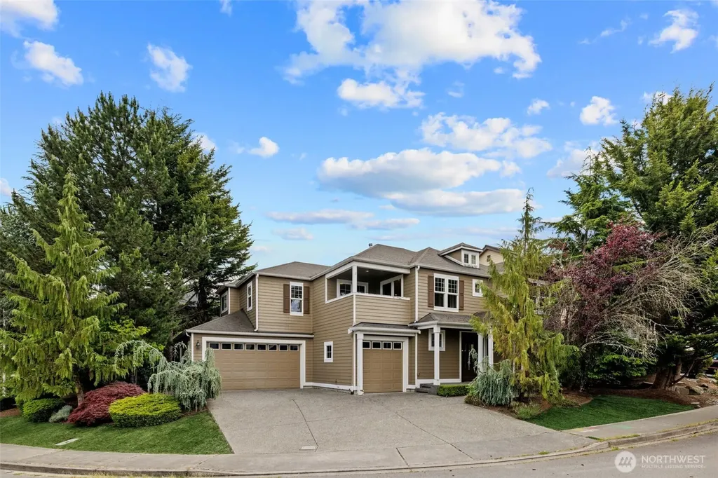 4708 Smithers Avenue S Renton WA 98055