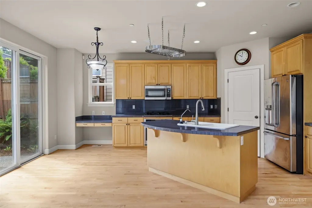 4708 Smithers Avenue S Renton WA 98055