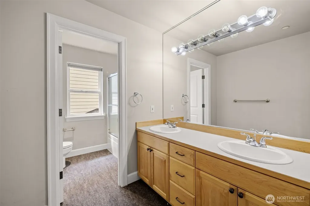 4708 Smithers Avenue S Renton WA 98055