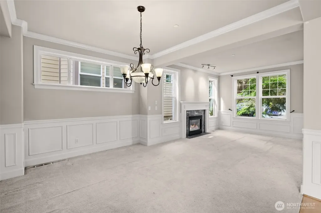 4708 Smithers Avenue S Renton WA 98055