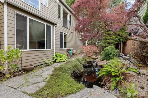 4708 Smithers Avenue S Renton WA 98055