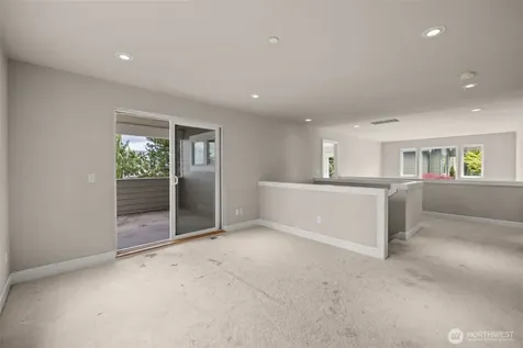 4708 Smithers Avenue S Renton WA 98055
