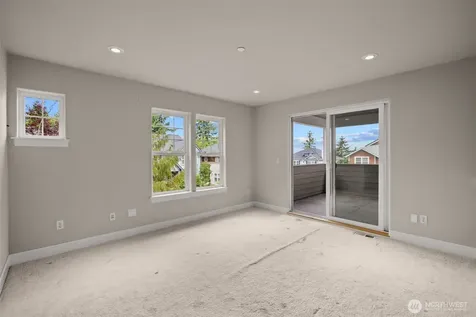 4708 Smithers Avenue S Renton WA 98055